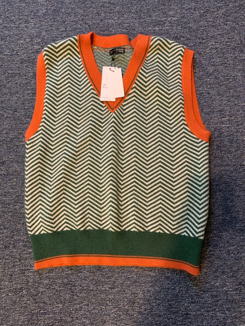 V-Neck Chevron Knit Sweater Vest - Green & Orange